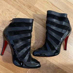 Christian Louboutin ankle boots patent and velvet